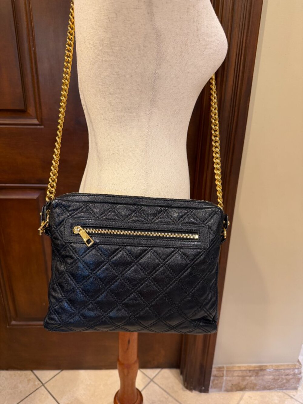 CLASSIC MARC JACOBS BLACK QUILTED LEATHER SHOULDER BAG - Picture 4 of 6